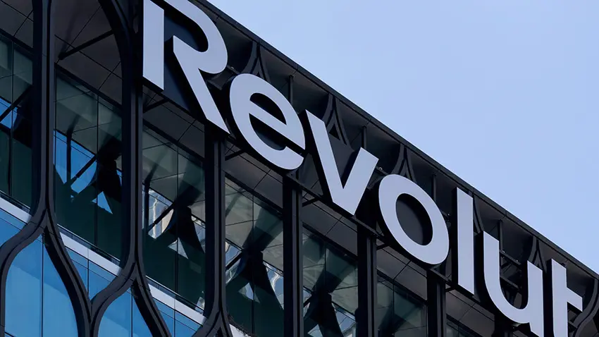 Revolut dethrones Barclays, fintech flex seals the crown
