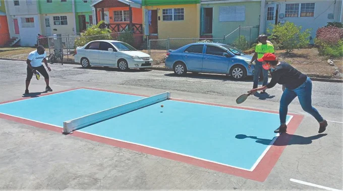 Road Tennis Storm Hits Zimbabwes Streets