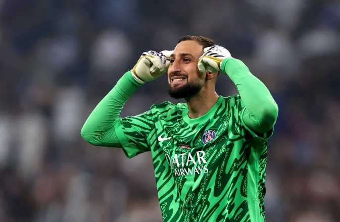 Romano quashes reports of Donnarumma's Premier League move