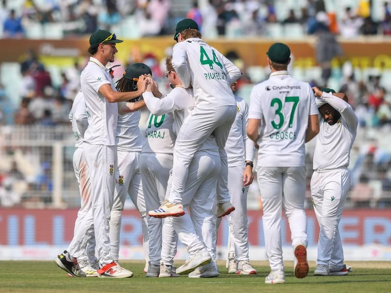 SA edge India by 30 at Eden Gardens