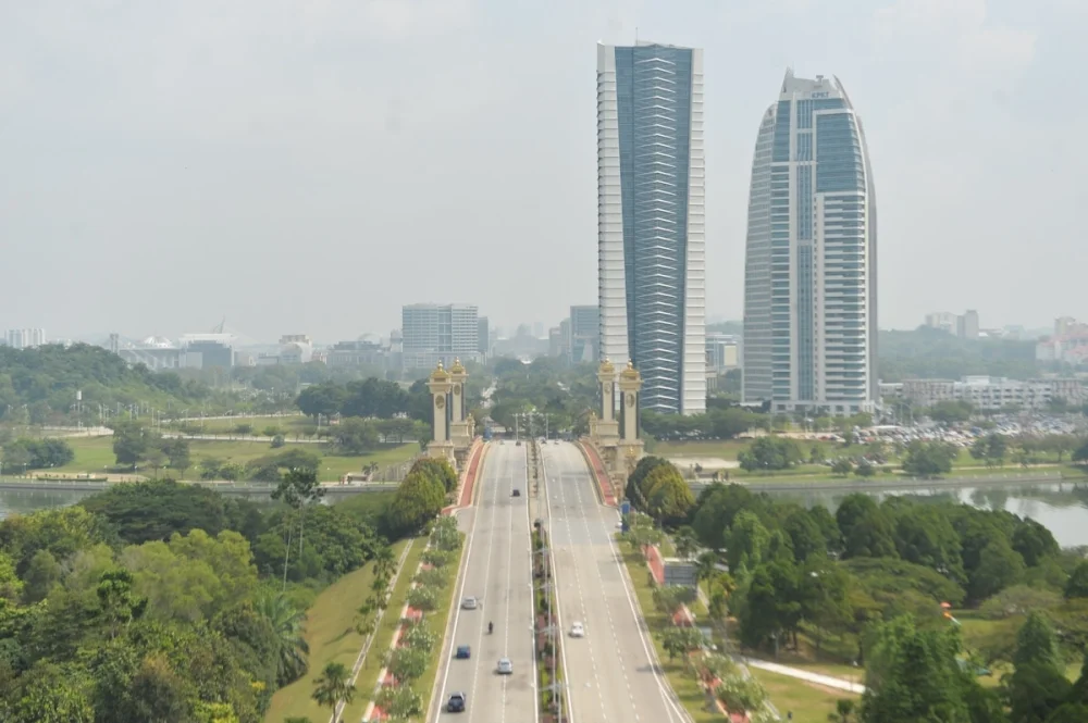 Sabah audit faults PETRA, KKR, KKDW over flawed prequalified tender process