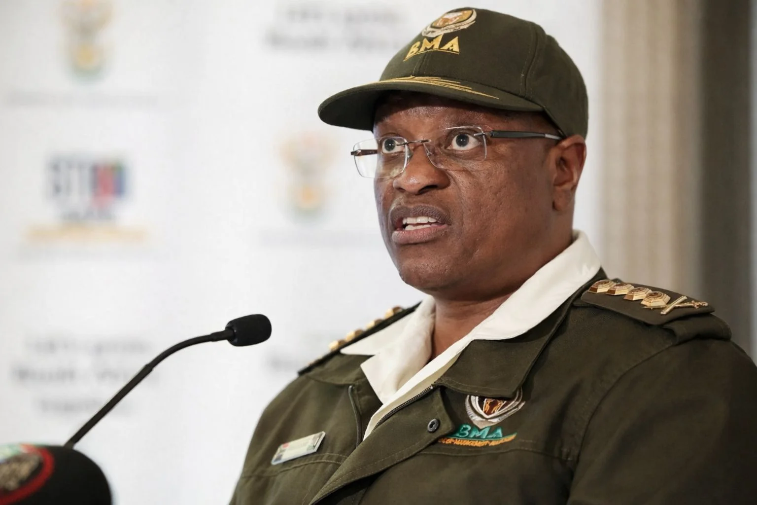 SAPS investigates 32 undocumented bus passengers
