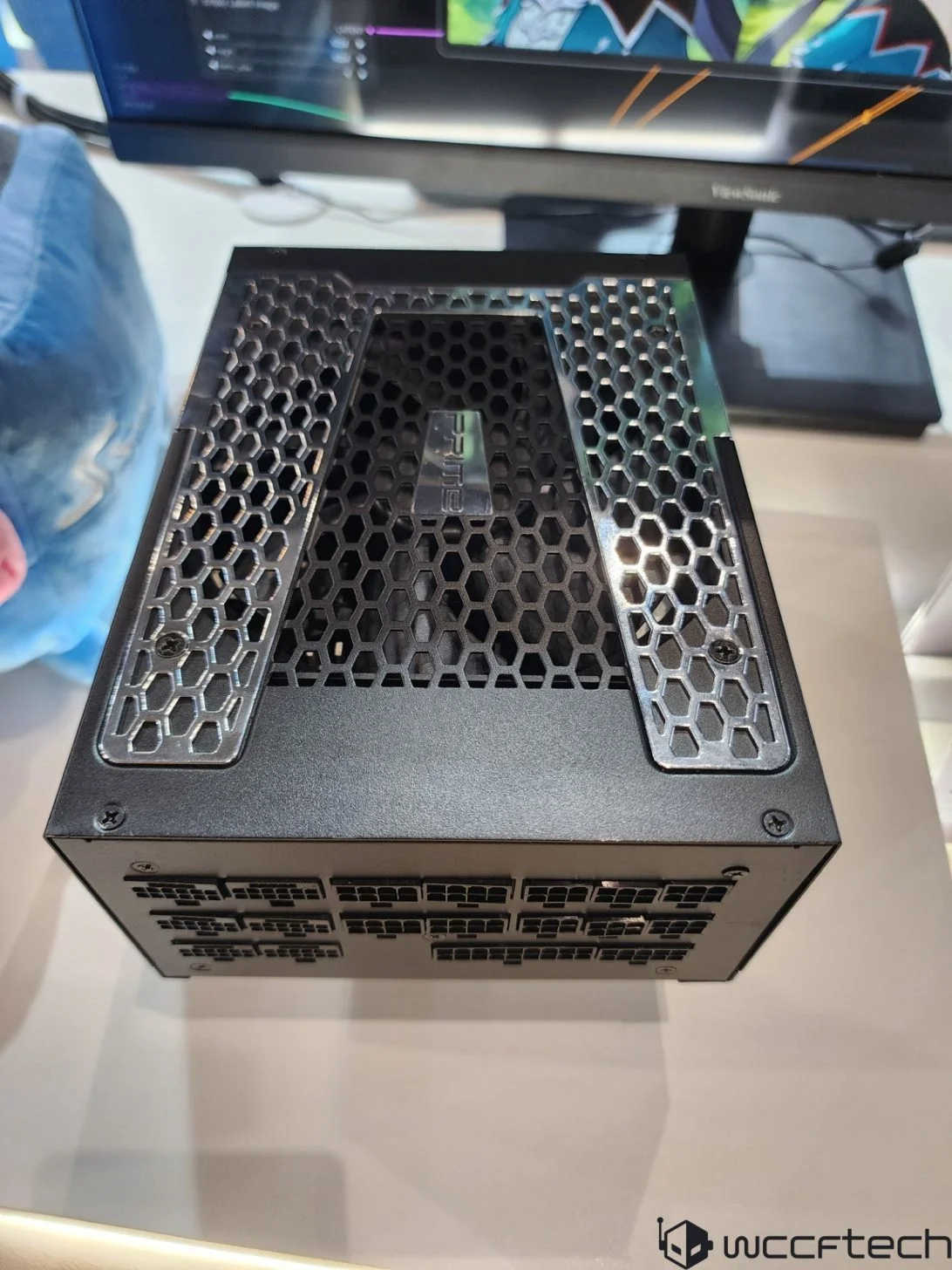 Seasonic 3200W PSU Packs Wild OptiSink Cooling