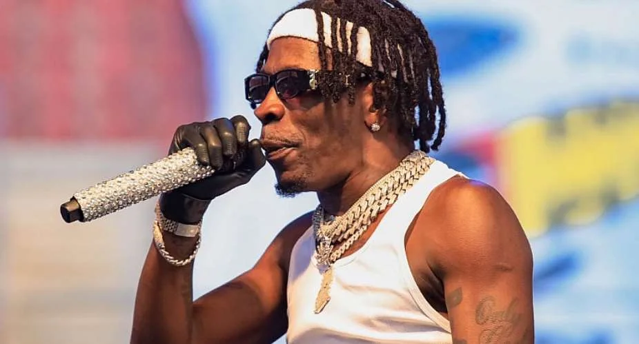 Shatta Wale calls on youth to support Mahama government