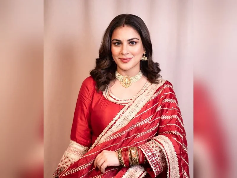 Shraddha Arya enjoys a girls' trip to Pattaya away from mom duties