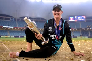 Sophie Devine ditches Kiwis after World Cup