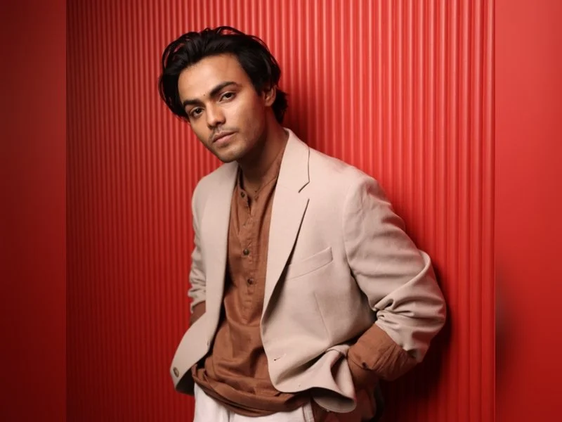 Sparsh strikes gold after Jamtara magic