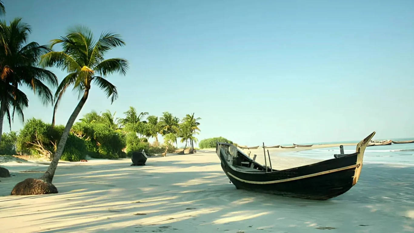 St Martin's to reopen for tourists 1 Nov with strict eco rules