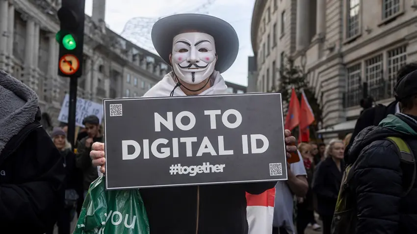 Starmer quietly ditches mandatory digital IDs for workers
