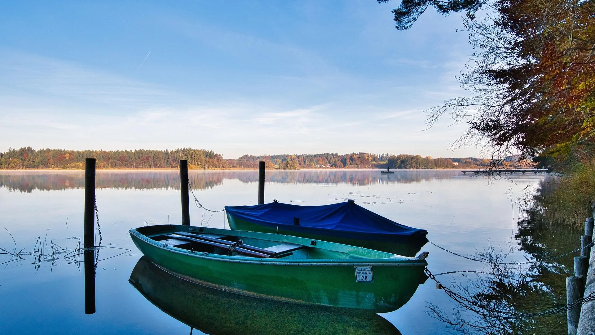 Teen Reels In Bag of Guns From Leningrad Lake