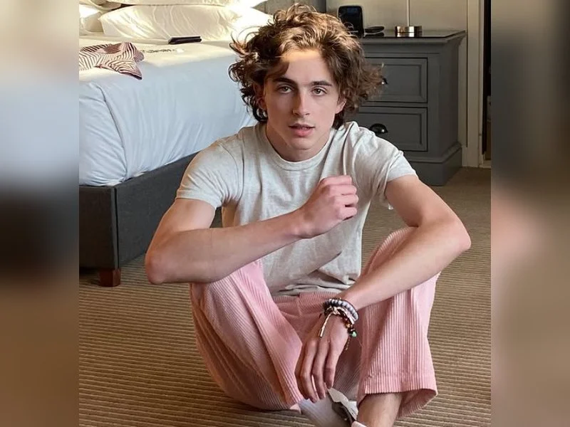 Timothee’s stealth selfie, Trisha left howling