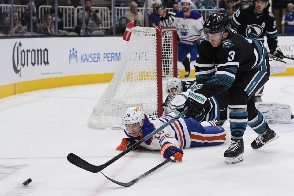 Toronto gives up Ryan Reaves for a San Jose nobody, Thrun
