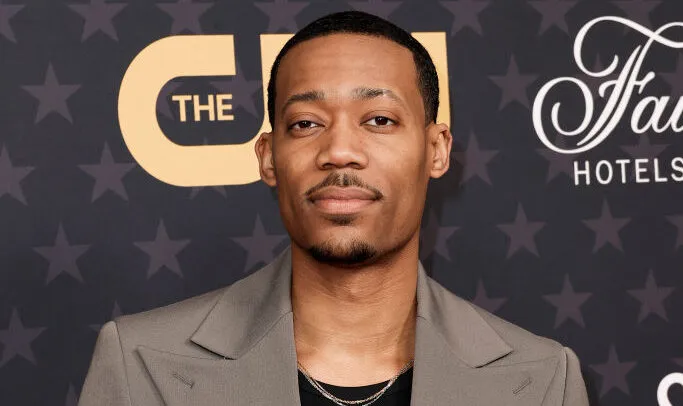 Tyler James Williams spills guts about Crohn's