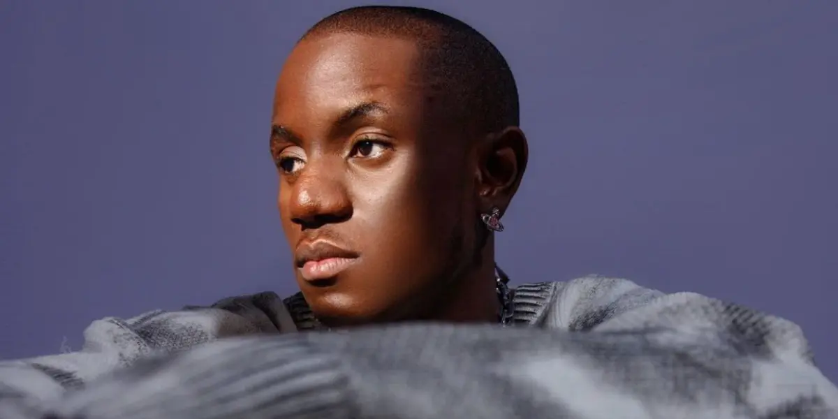 Victony Ditches Booze to Thrill Fans Sober