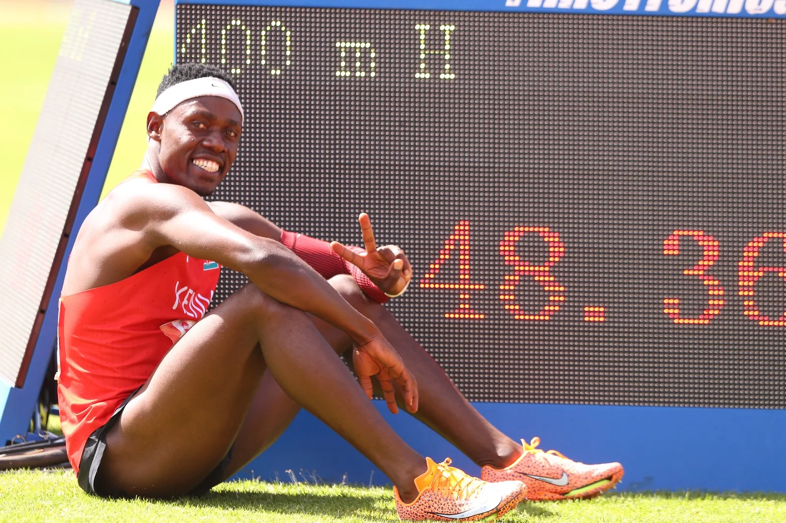 Were Smokes Hurdles Oketch Blasts Record