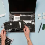 Framework stops selling some laptops in US over tariffs.webp