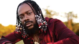 Adekunle Gold jabs Joeboy after lost bet.webp