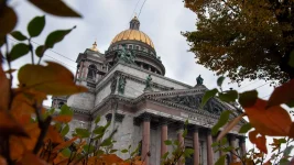 Mariinsky Palace Gets a New Transformable Garden.webp