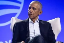 Obama Cheers Harvard for Not Giving In to Trump.webp
