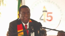 Zimbabwe homeowners snag title deeds faster.webp