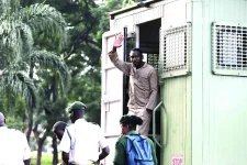 UK Lord Oates Blasts Zim for Jailing Journalist.webp