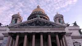 Petersburg Icons Stay Open Late for Summer Nights.webp