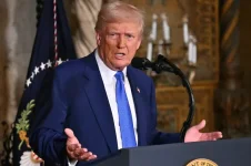 China to School US in Geneva Trade Showdown.webp