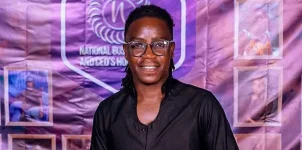 DS De Golden Bhoy Film Supercilious Sweeps Awards.webp