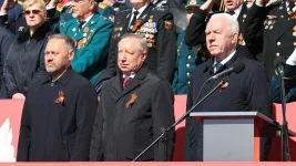 Beglov Salutes 5K Veterans at Palace Square Parade.webp
