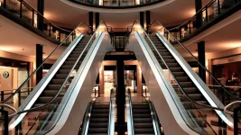 Seven Petersburg Malls Locked Down During Victory Day.webp