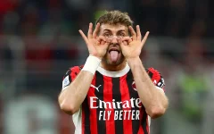 Gimenez brace at San Siro leaves boss sweating.webp