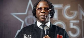 Stonebwoy Shatters Records With 10th Dancehall Win.webp