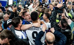 Hamburg Epic 6-1 Rout Seals Bundesliga Return.webp