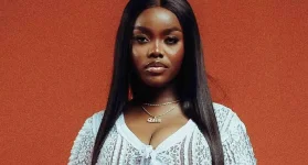Gyakie Fesses Up to Cringy Interview Moments.webp