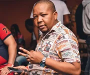 Beloved Tsotsi Star Presley Chweneyagae Dies at Just 40.webp