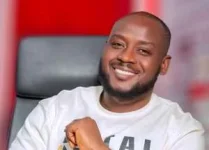 Nana Romeo Shocks Fans Leaving Accra 1005.webp