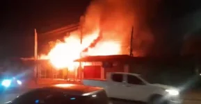 Late Night Blaze Rips Through Kinawataka Shops.webp