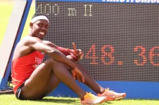 Were Smokes Hurdles Oketch Blasts Record.webp