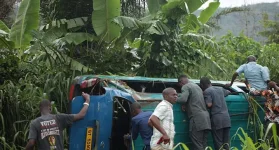 Pregnant Mom Kids Survive Wild Koforidua Crash.webp