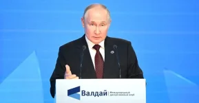 Putin Demands Ukraine Kneel or Lose Everything.webp