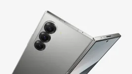 Galaxy Z Fold 7 Could Score Ultra Fast Qi12 Charging.webp