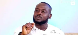 Radio Star Demands Longer Weekends for Ghanaians.webp