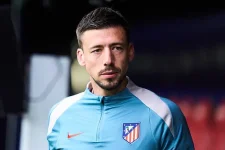 Lenglet Drama Leaves Atletico Waiting For Free Deal.webp