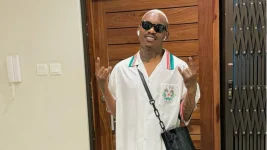 Khama Billiat Vanishes With R3.5M Range Rover.webp