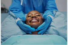 Zimbabwe Women Turning To Nip Tucks For Confidence.webp