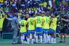 Motsepe Under Fire Over Sundowns Dusty Training Ground.webp