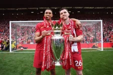 Atletico Set to Hijack Robertson from Liverpool.webp