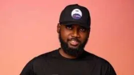 Headless YouTuber Drops Mask to Level Up His Brand.webp