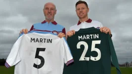 Hammers celebrate epic father son football bloodlines.webp