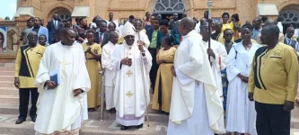 Archbishop Blasts Fake Communion Bread and Backs Voters.webp